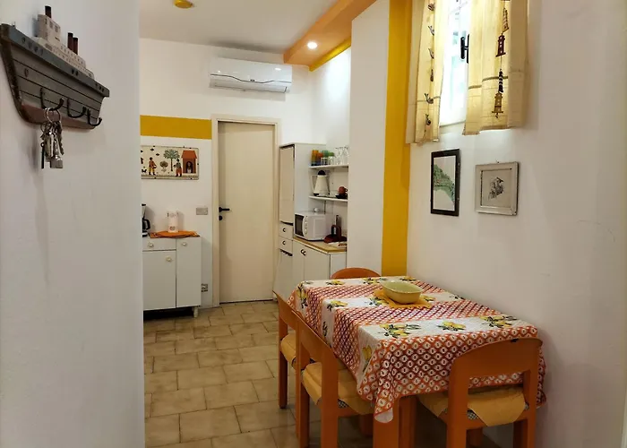 公寓 Basuetta In Historical Center With Ac *