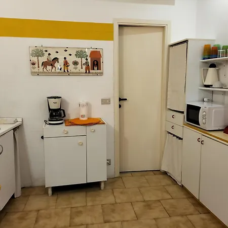 Basuetta In Historical Center With Ac *